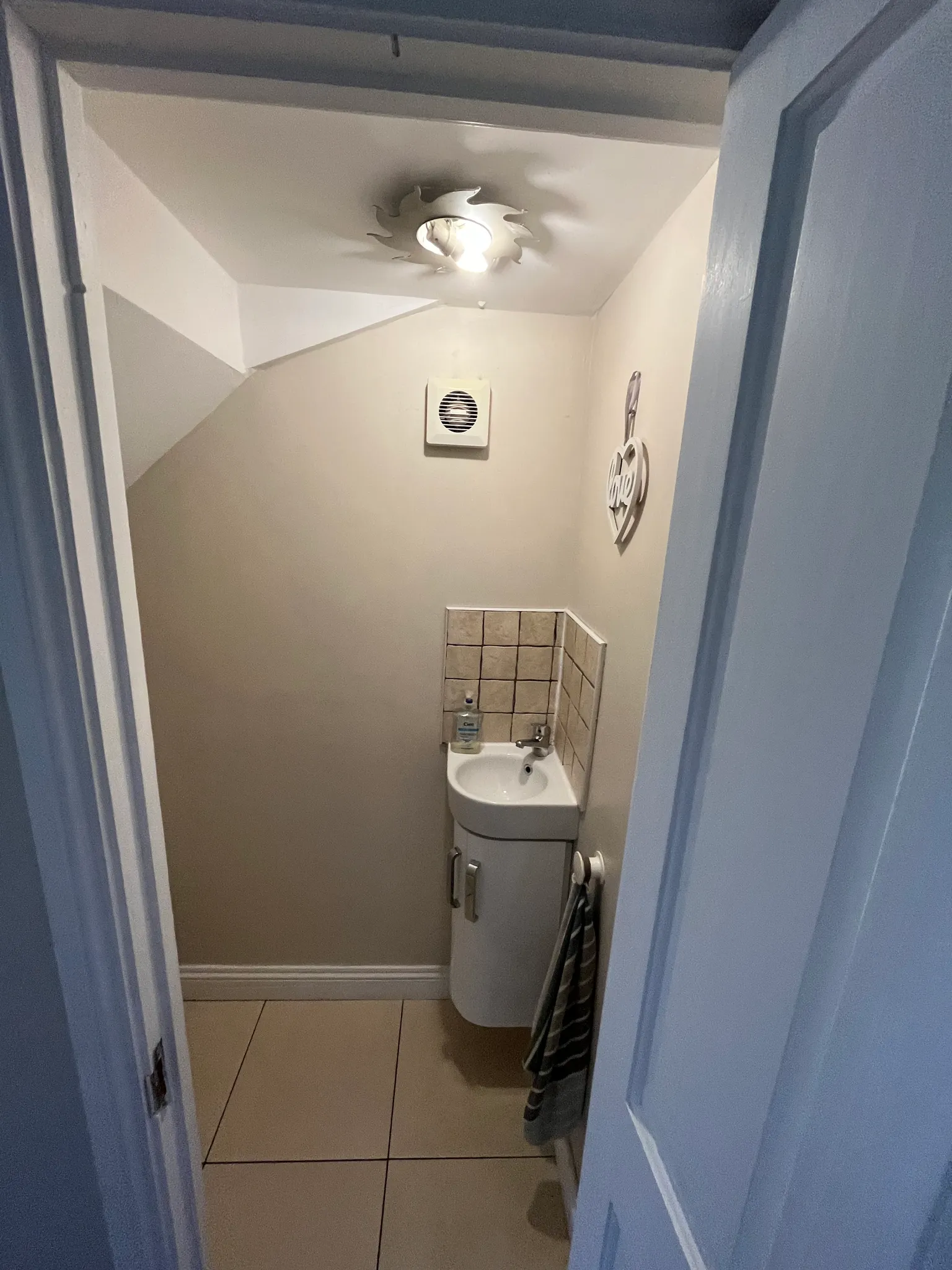 Room in Dublin 24 - Image 17