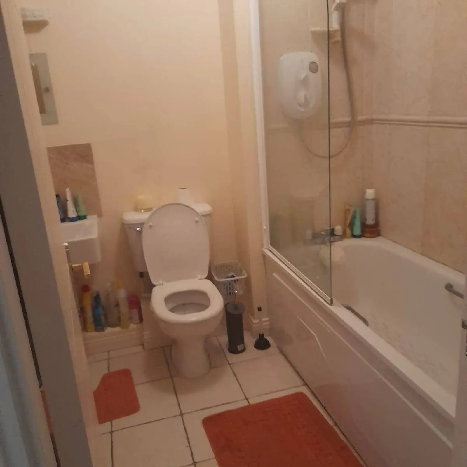 Room in Dublin 15, Blanchardstown - Image 1