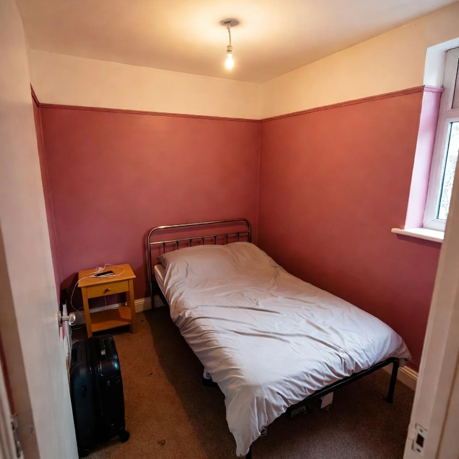 Room in Glasnevin, Dublin