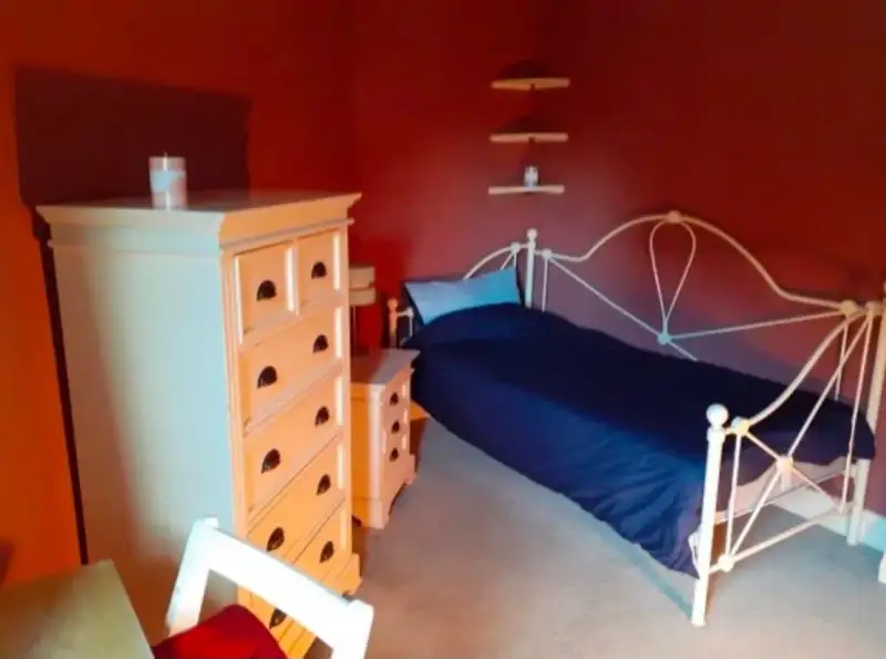 Room in Dublin 16